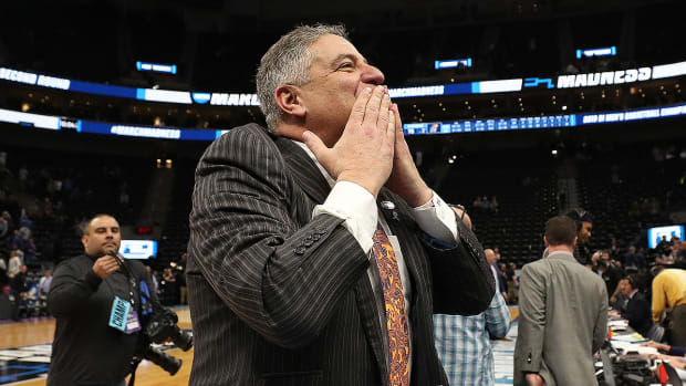 bruce-pearl-auburn-kansas-sweet-16-march-madness.jpg